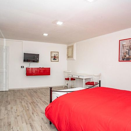A Casa Del Reuccio Apartment Catania Bagian luar foto