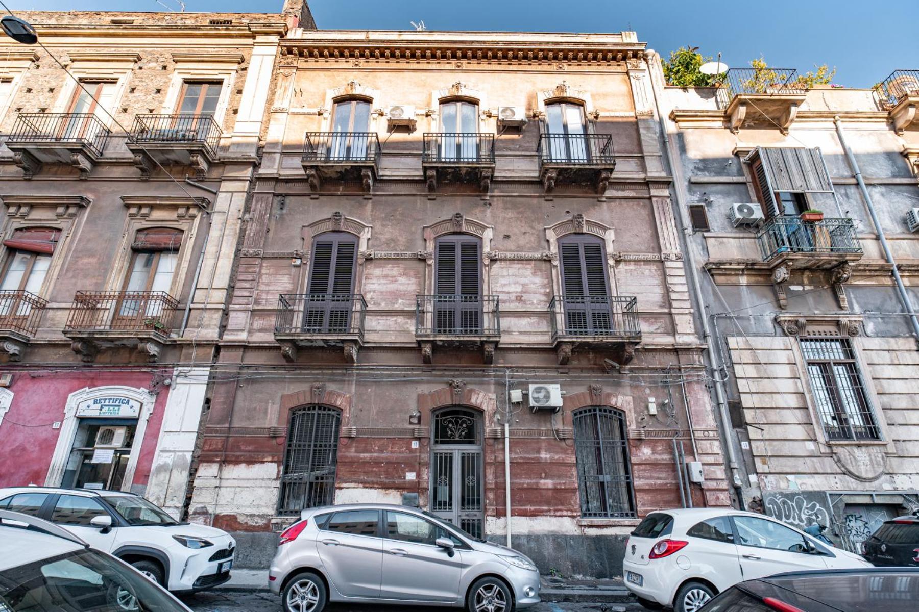 A Casa Del Reuccio Apartment Catania Bagian luar foto