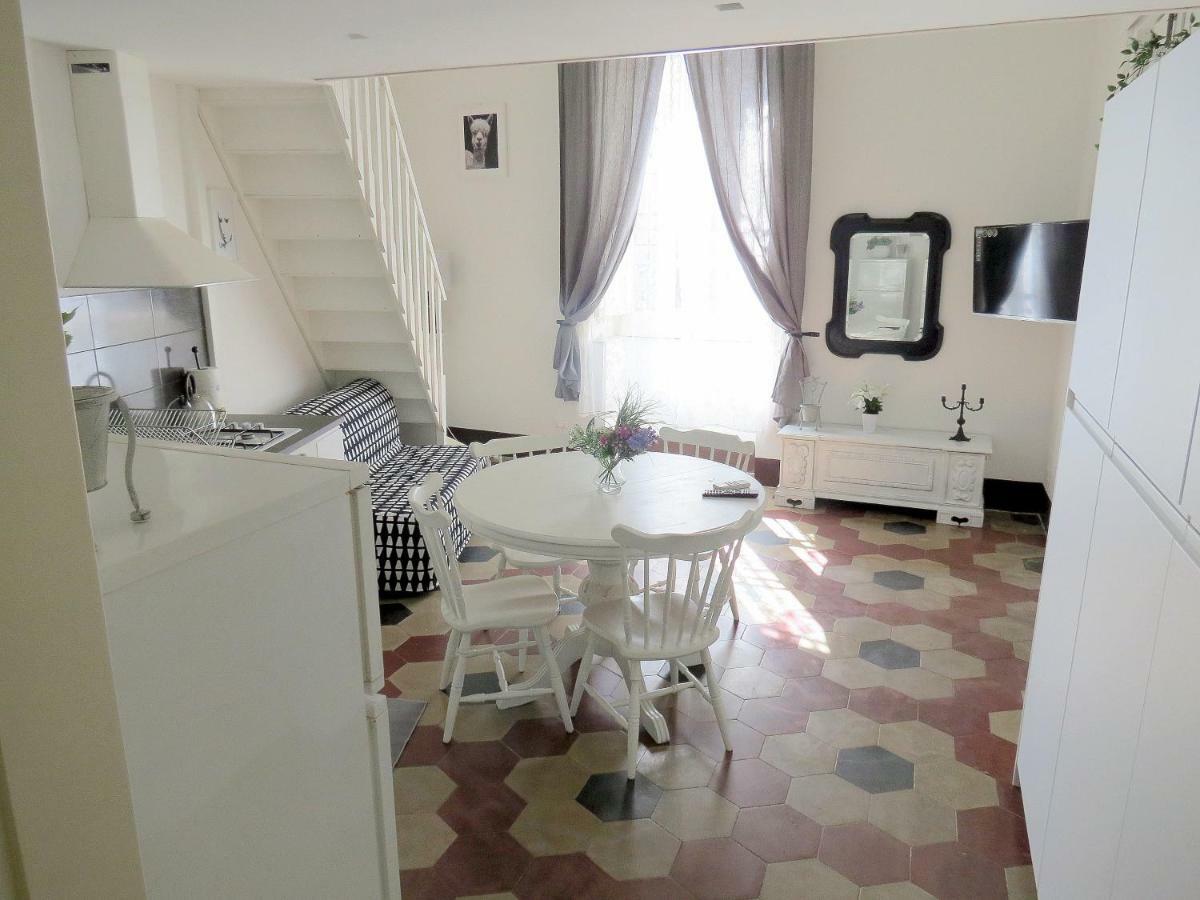 A Casa Del Reuccio Apartment Catania Bagian luar foto